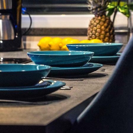 Apartament W Cieplicach Perfekt Еленя-Гура Экстерьер фото